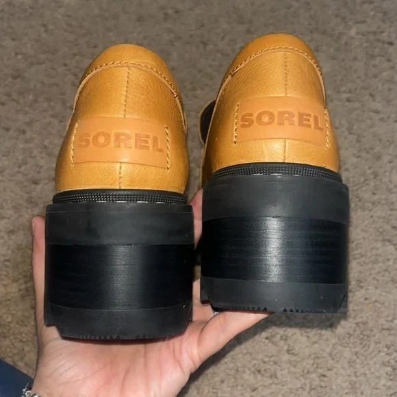 SOREL Joan Now City Loafer Chunky Platform Canyon Gold‎ Black 9 - Picture 6 of 9
